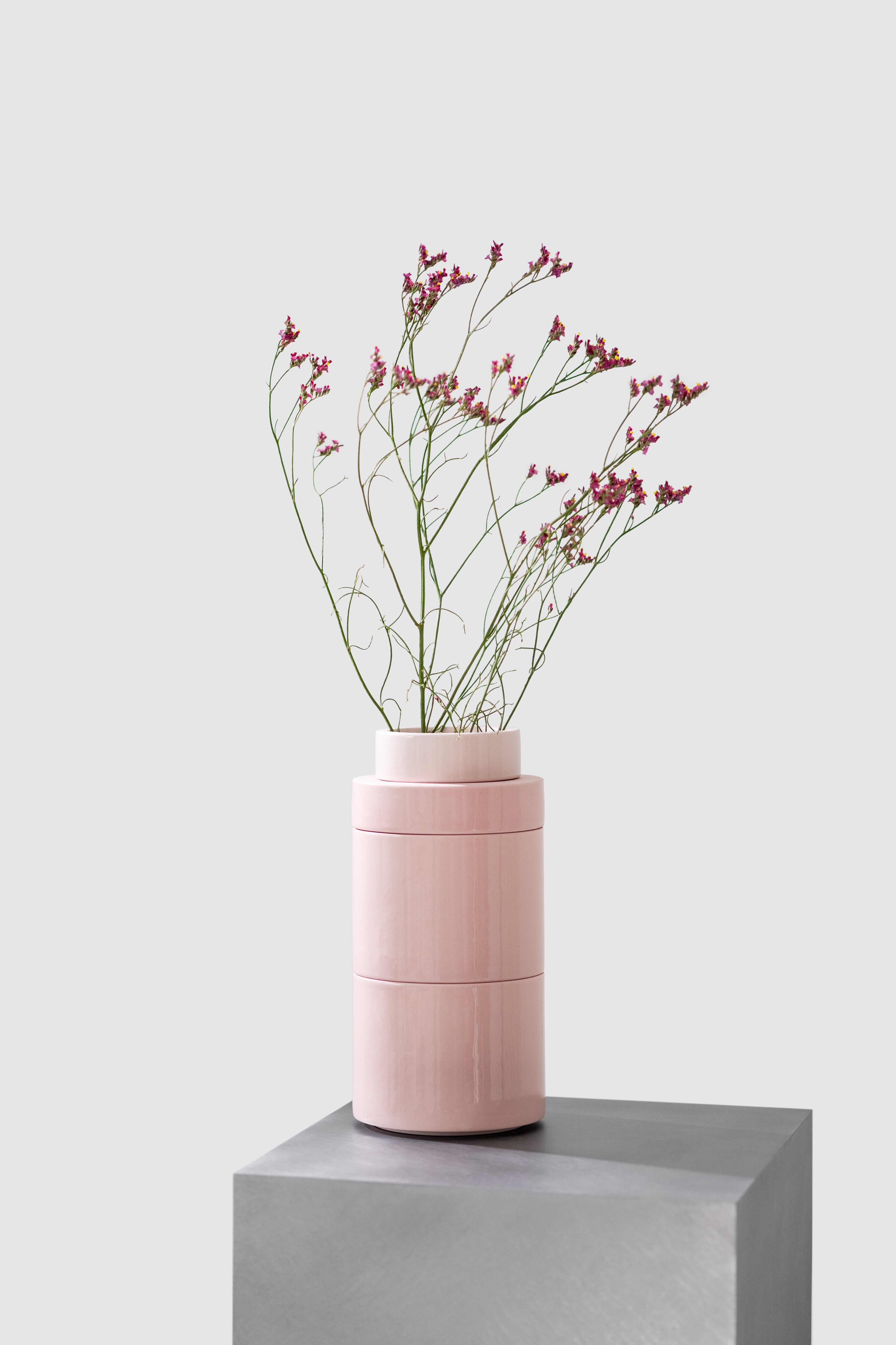 PLINTH vase / L - Pink