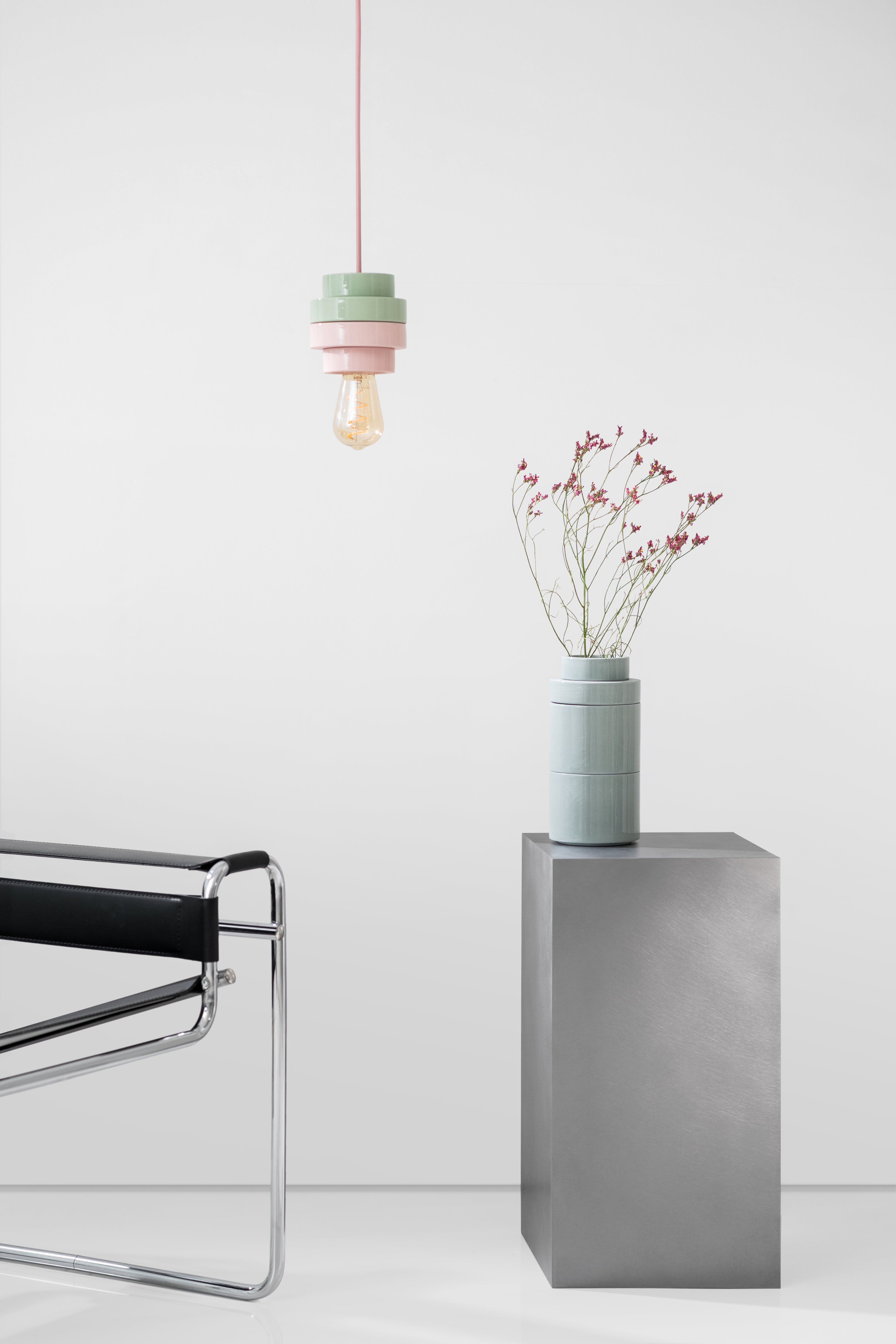 PLINTH vase / L - Grey