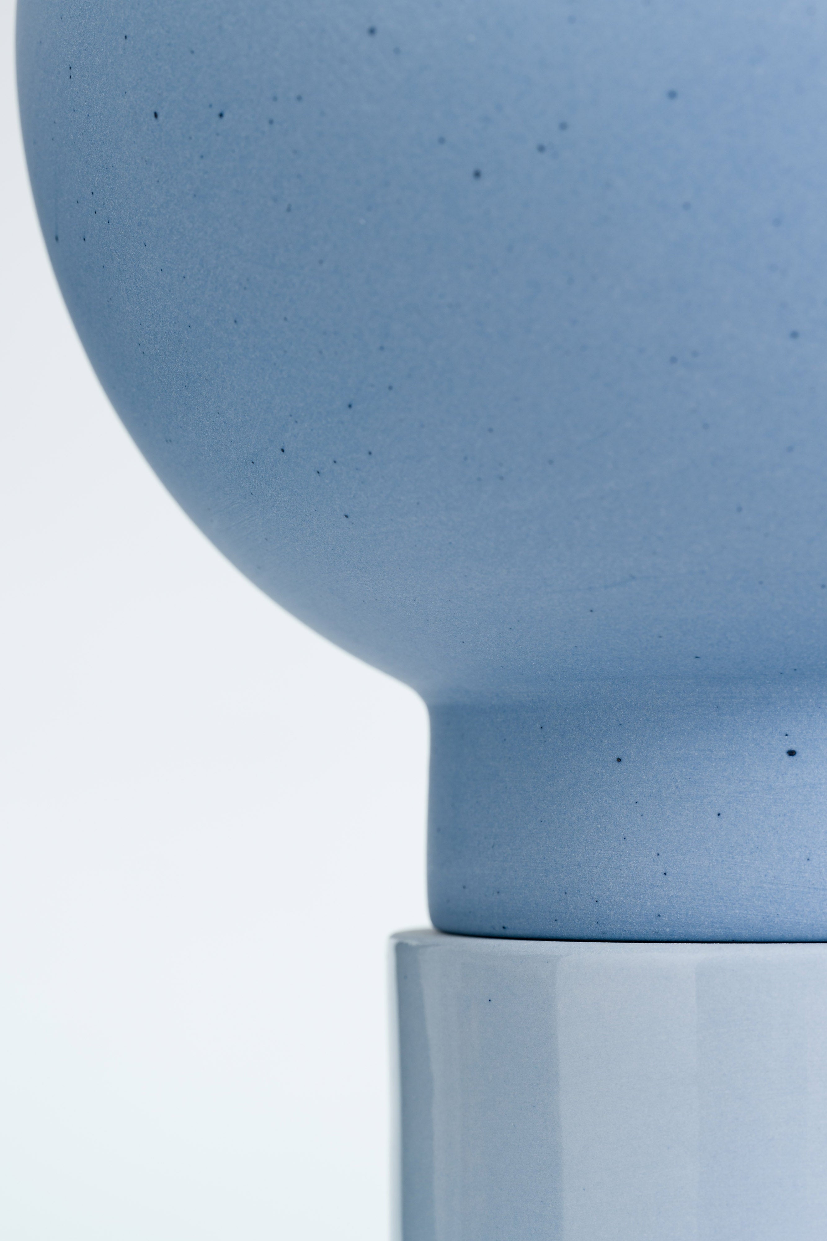 PLINTH-ORIGINAL / vase - Blue