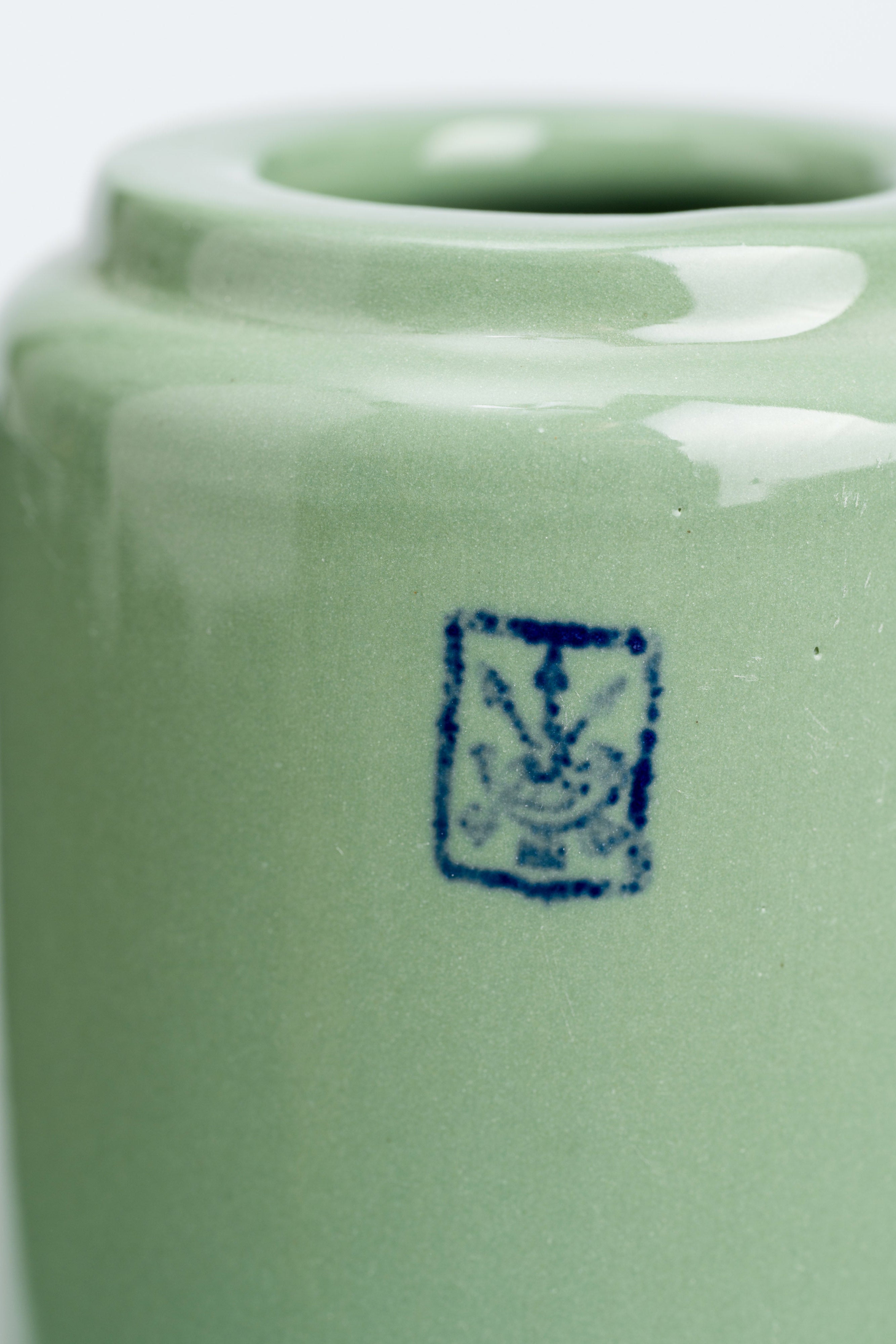 BASIC / MINI VASE / Green - Glazed