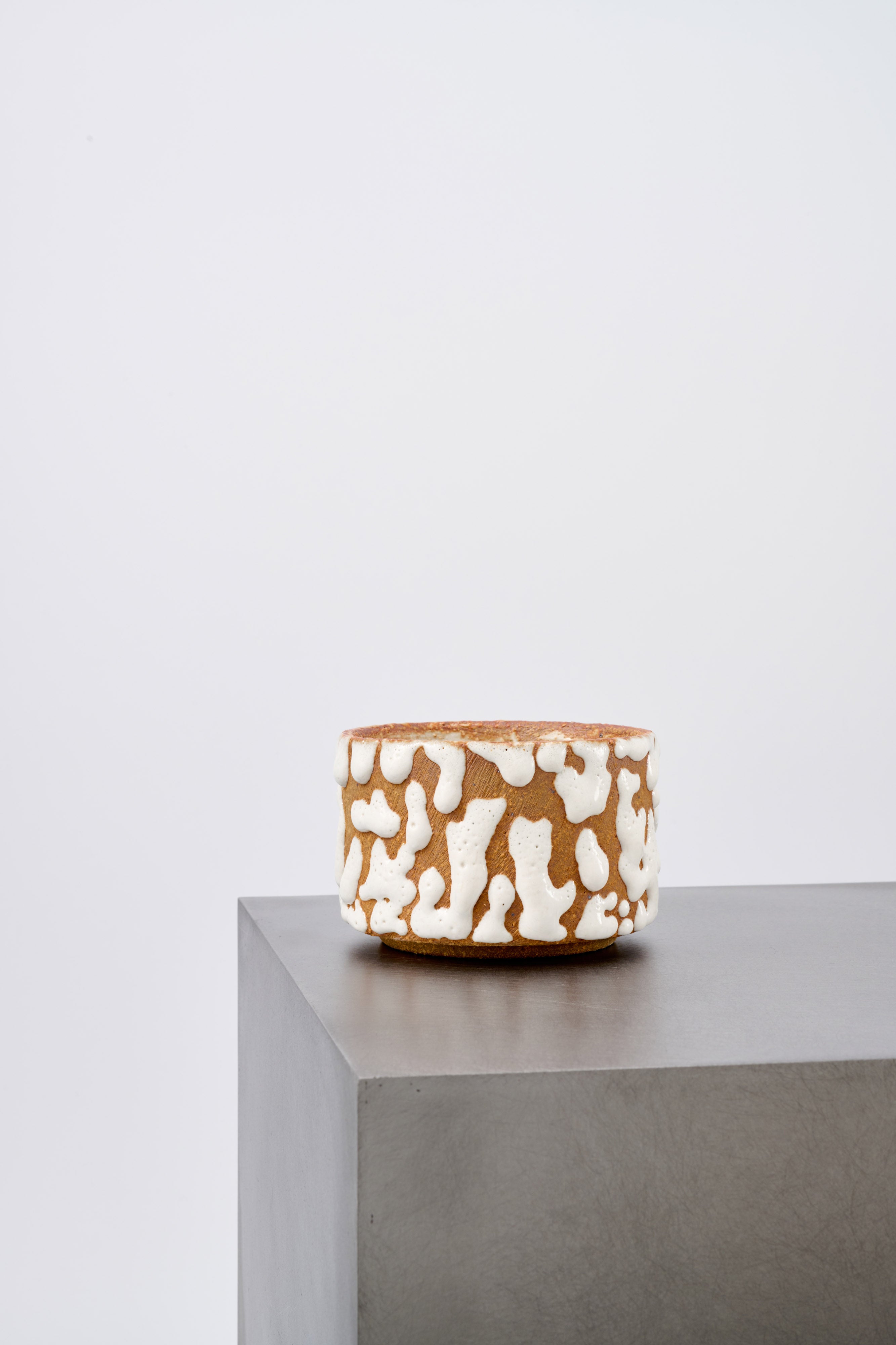 SHINO LOVE / TEA BOWL [II]