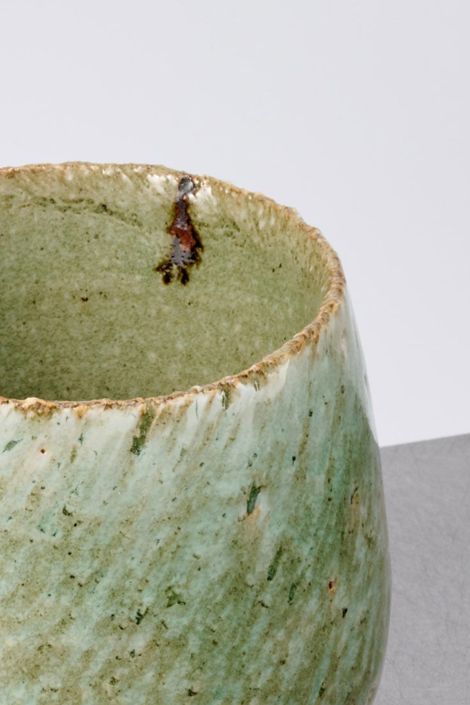 CELADON LOVE / TEA BOWL [IV]