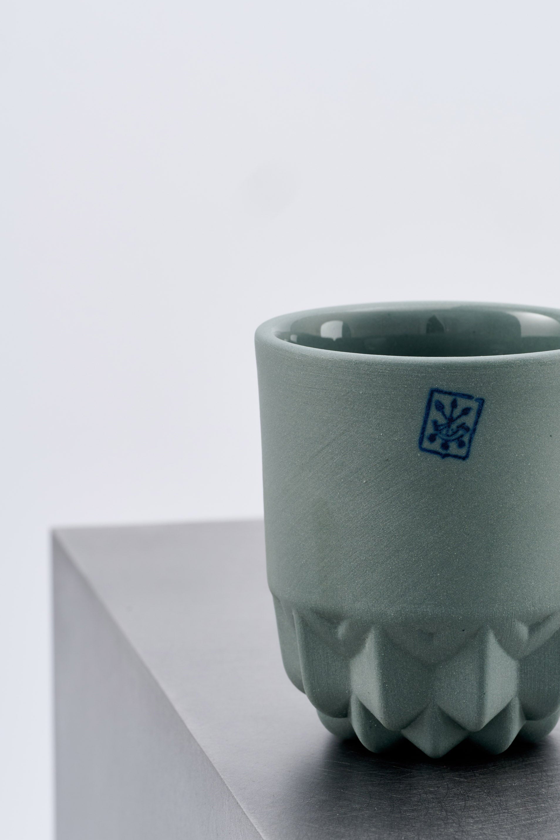 MUFFIN / "cristal" coffee cup - Grey