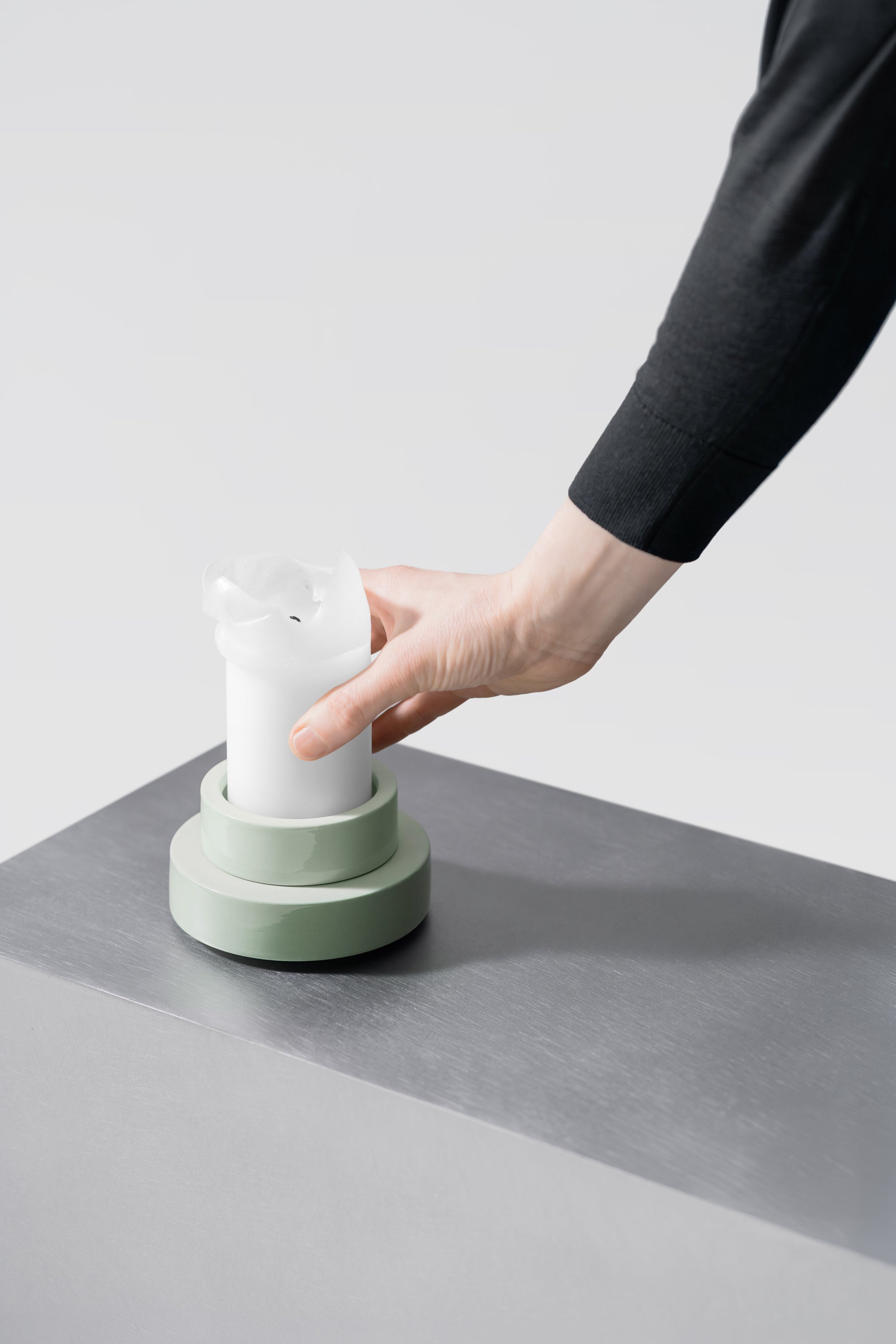 PLINTH / candle holder - Green